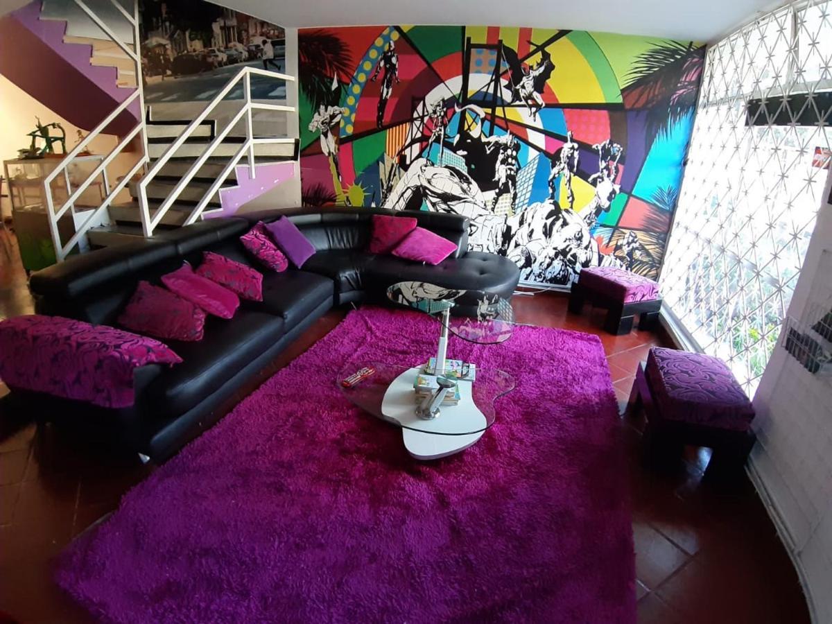 Hotel Comic City, Bogota